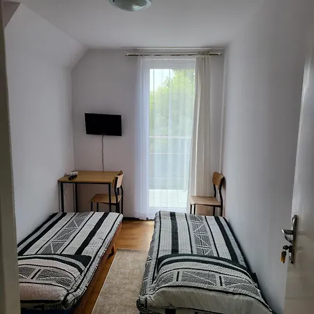 Goscinne U Marcina, Gaestezimmer Bei Martin Pensjonat *