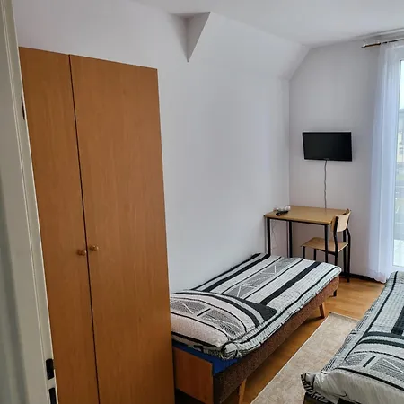 Vendégház Goscinne U Marcina, Gaestezimmer Bei Martin Mielno