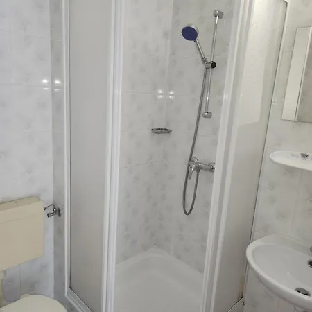 Goscinne U Marcina, Gaestezimmer Bei Martin Pensjonat Mielno (Koszalin)