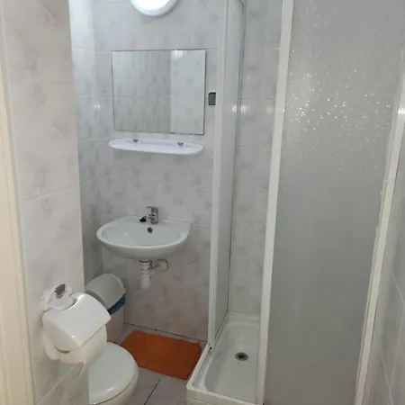 Goscinne U Marcina, Gaestezimmer Bei Martin Pensjonat Mielno (Koszalin)