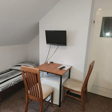 Goscinne U Marcina, Gaestezimmer Bei Martin Pensjonat Mielno (Koszalin)